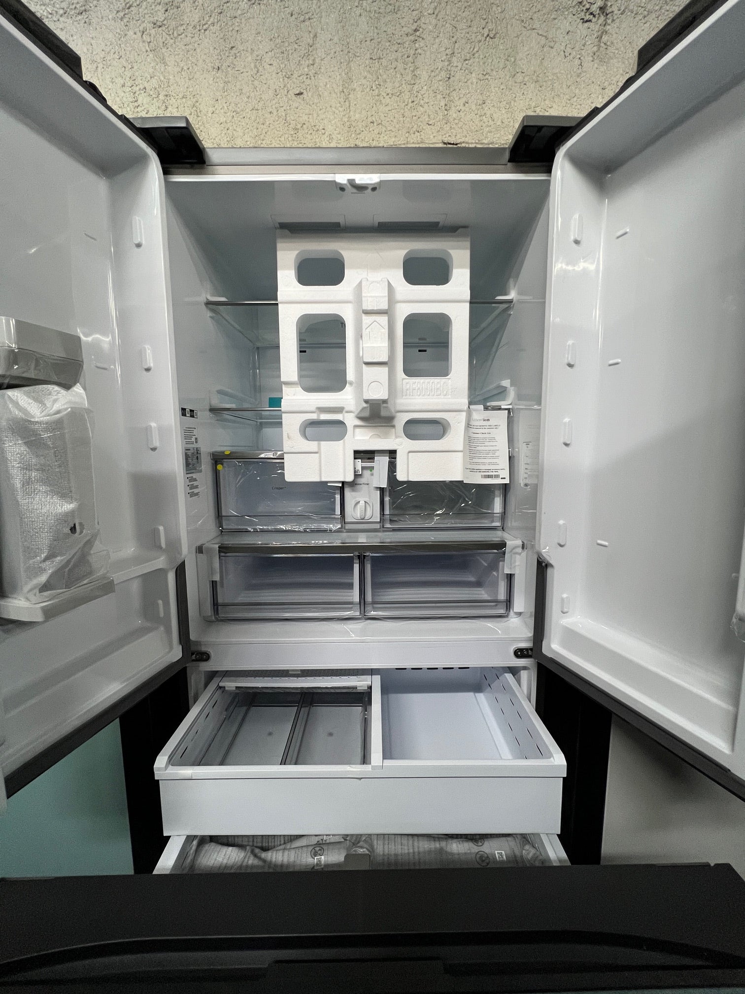 Samsung BESPOKE 30 cu. ft. 3-Doors White & Blue